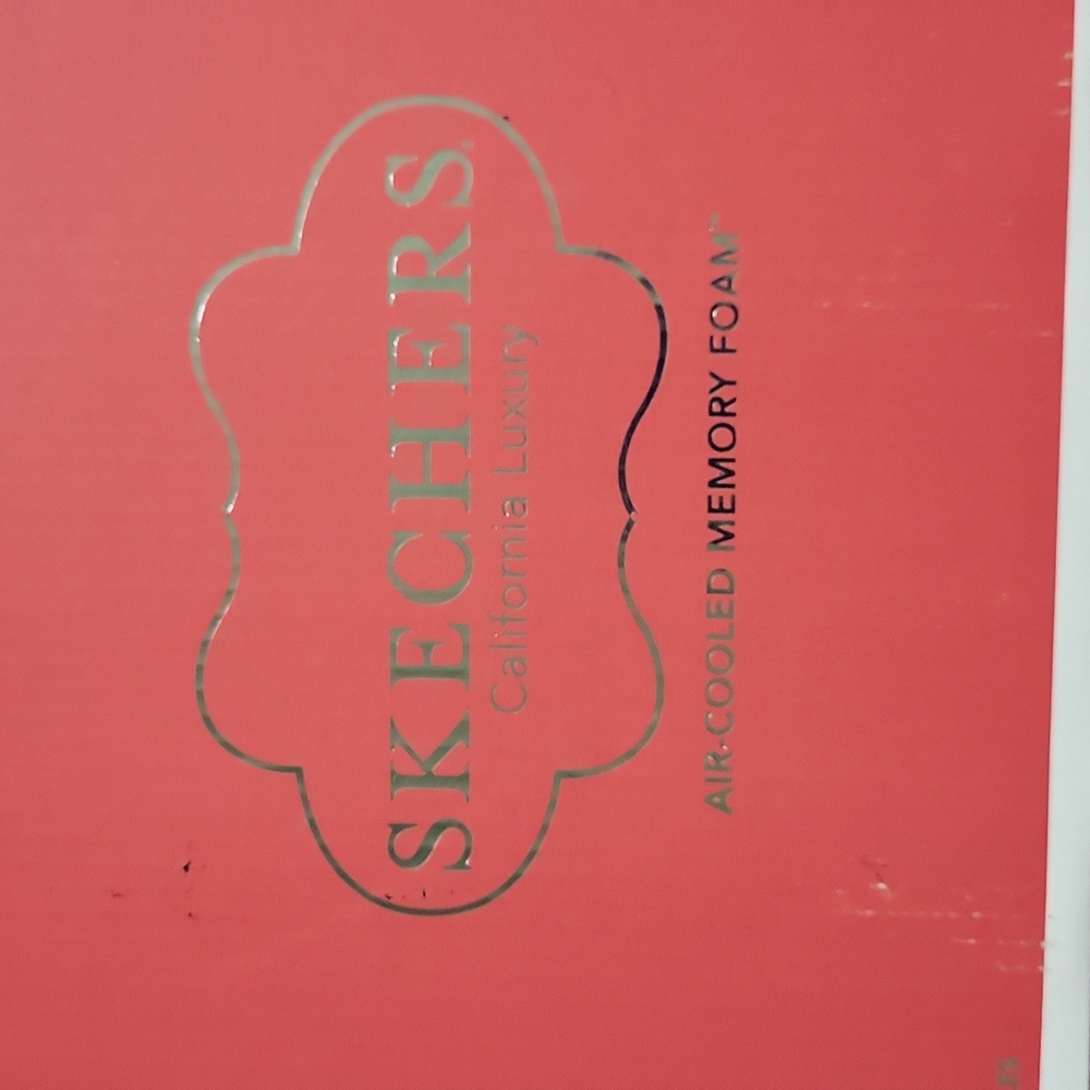 Skechers loafers